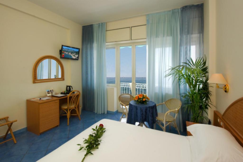 Hotel Pensione Reale Maiori Pokoj fotografie