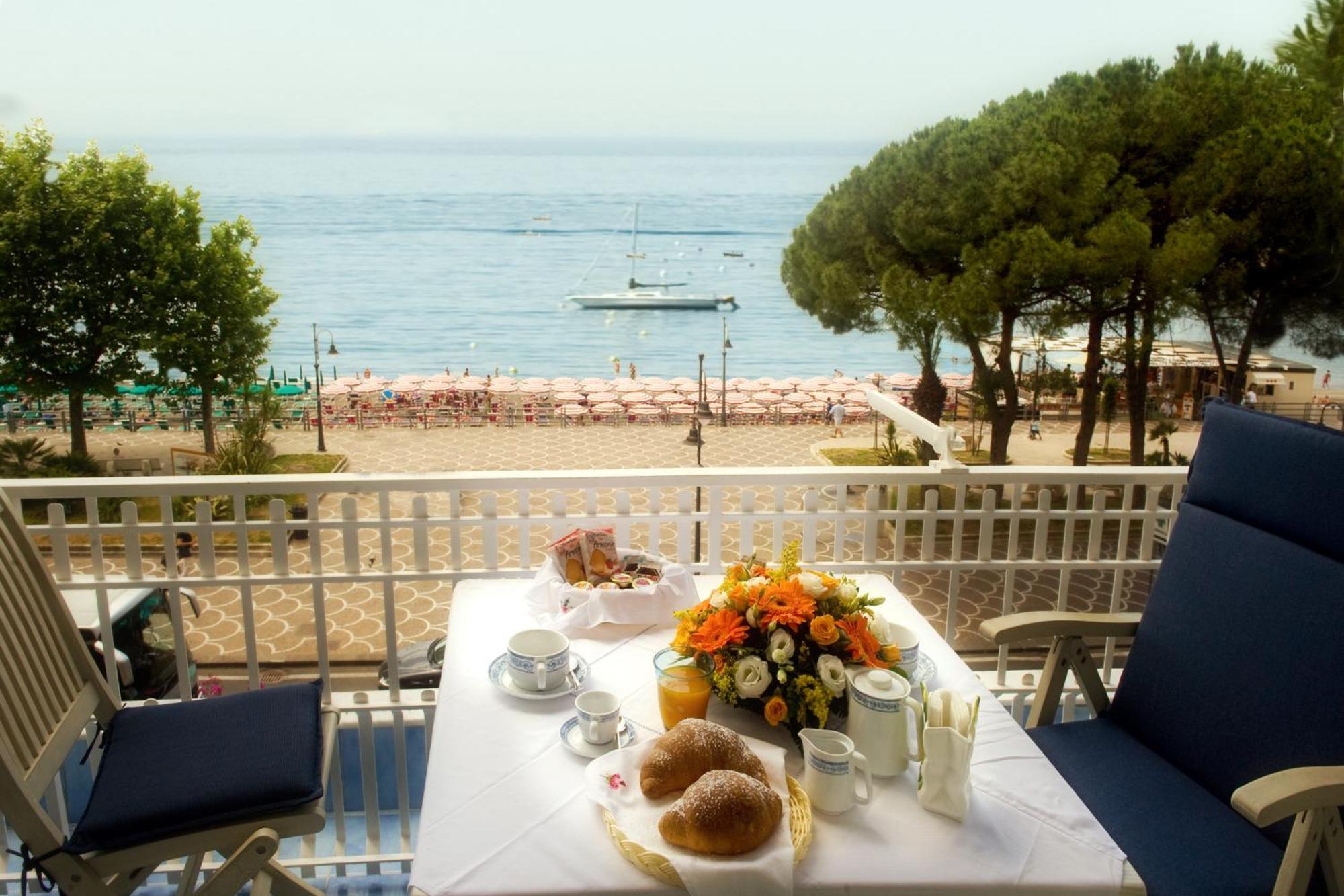 Hotel Pensione Reale Maiori Exteriér fotografie