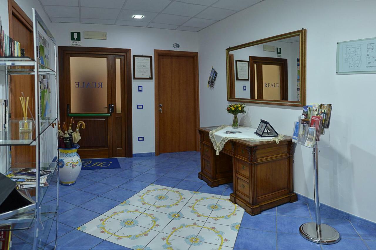 Hotel Pensione Reale Maiori Exteriér fotografie